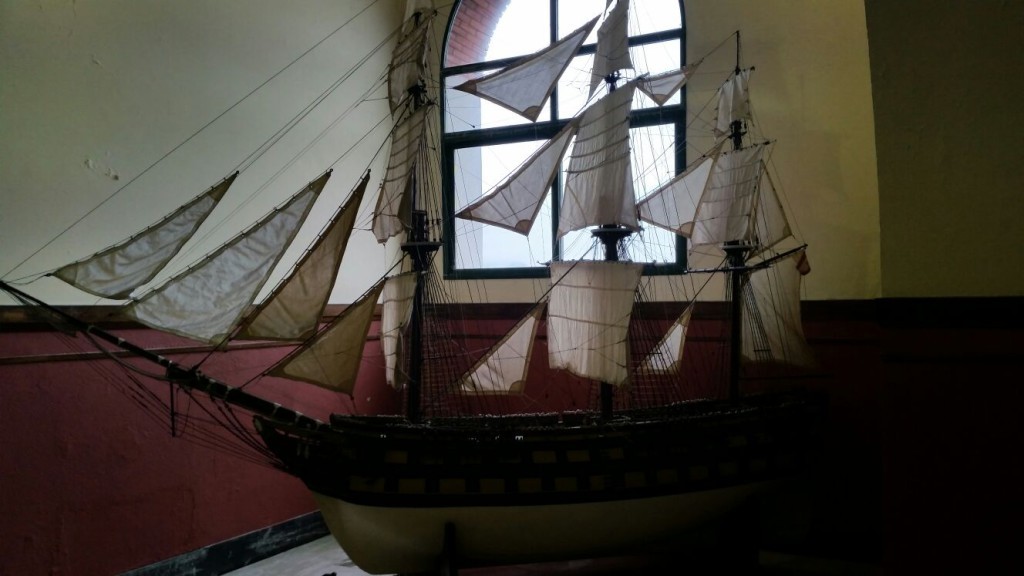 Visita a la Escuela Naval Militar de Marin