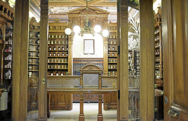 VISITA AL HOSPITAL DE NUESTRA SEÑORA DE GRACIA